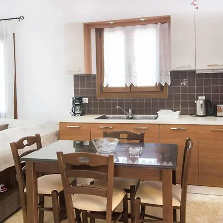 Elena Glysteri Villa *