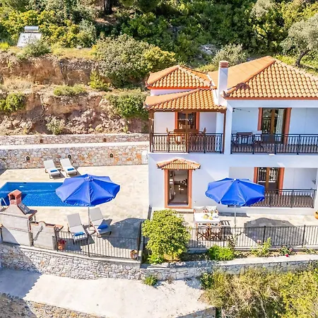 Villa Elena Glysteri Skopelos stad